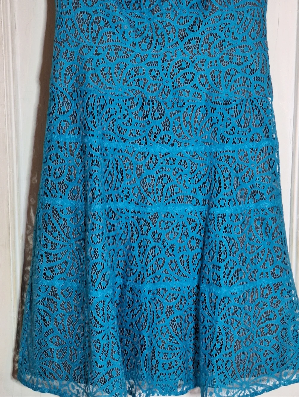 Anne Klein Turquoise Blue Portrait Necklace Lace Swing Party Dress sz 2 V-Neck
